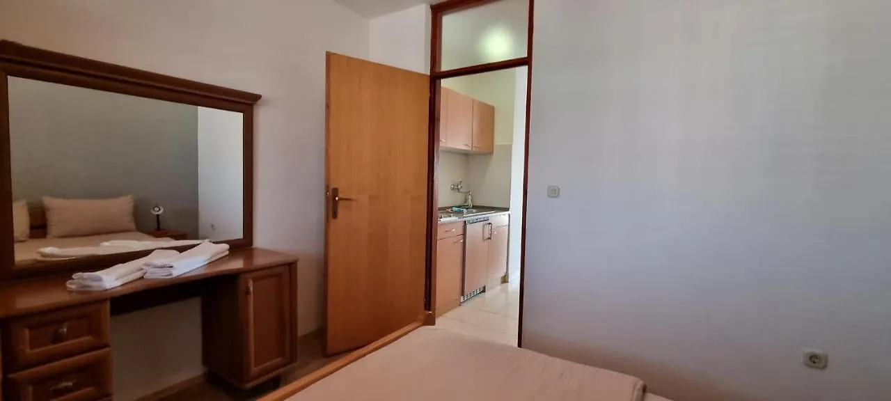 Apartments Real - 10 M From Sea Medulin