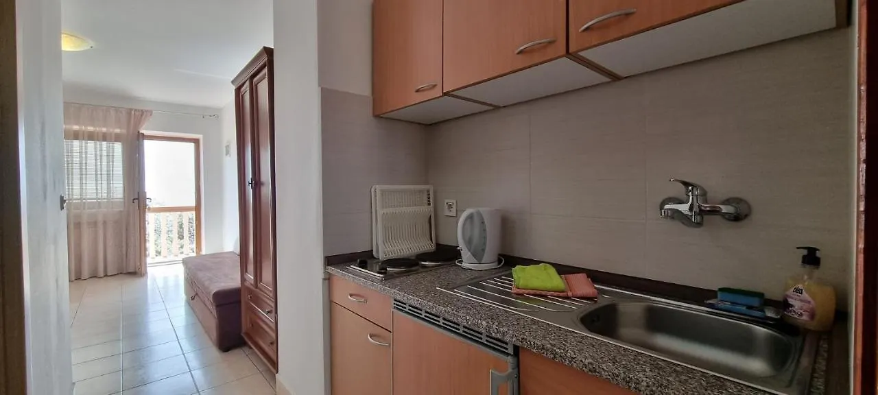 Apartments Real - 10 M From Sea Medulin