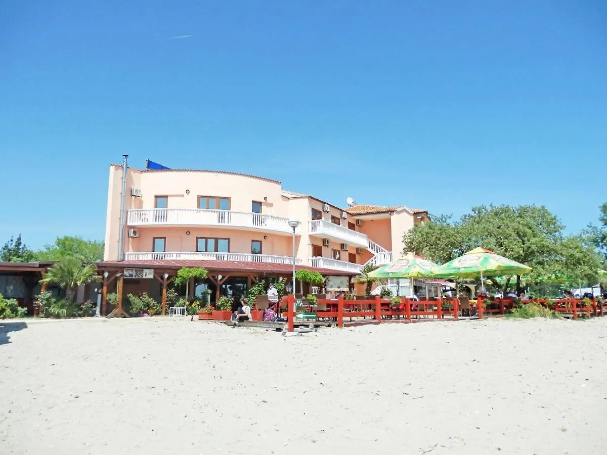 Apartments Real - 10 M From Sea Medulin Croatia